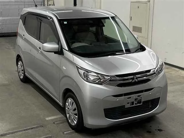 Mitsubishi eK Wagon B33W 2024